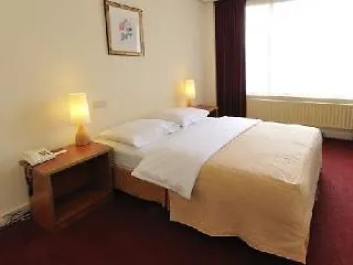 Crown Inn Эйндховен Отель